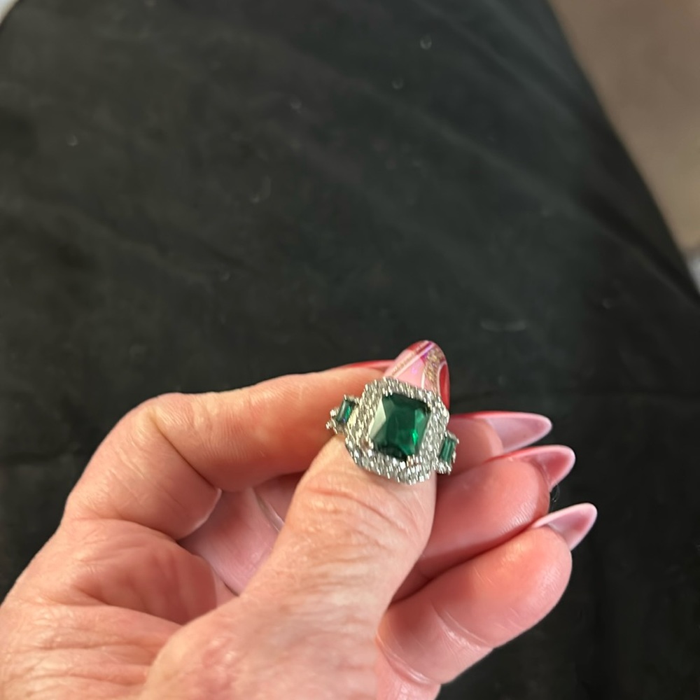Ring